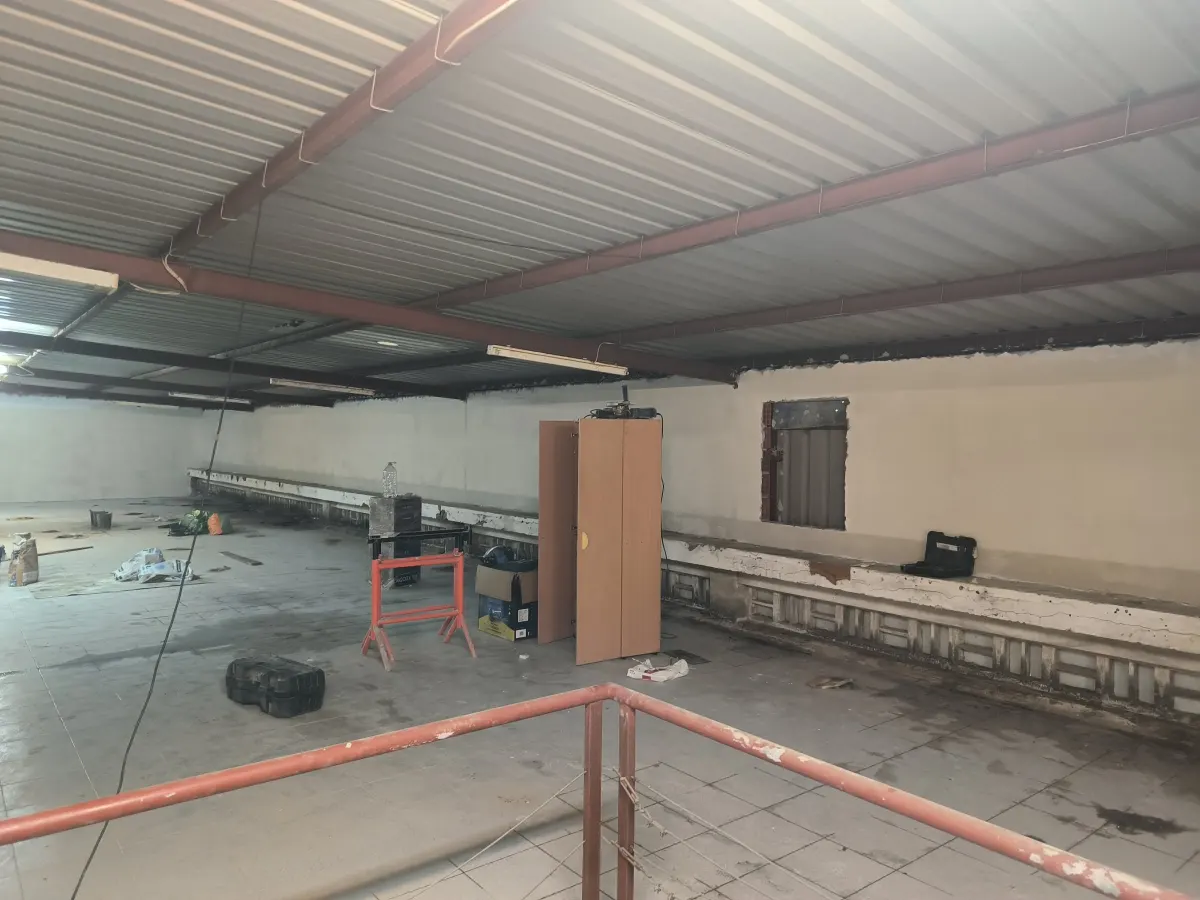 Large warehouse being prepared for lining
