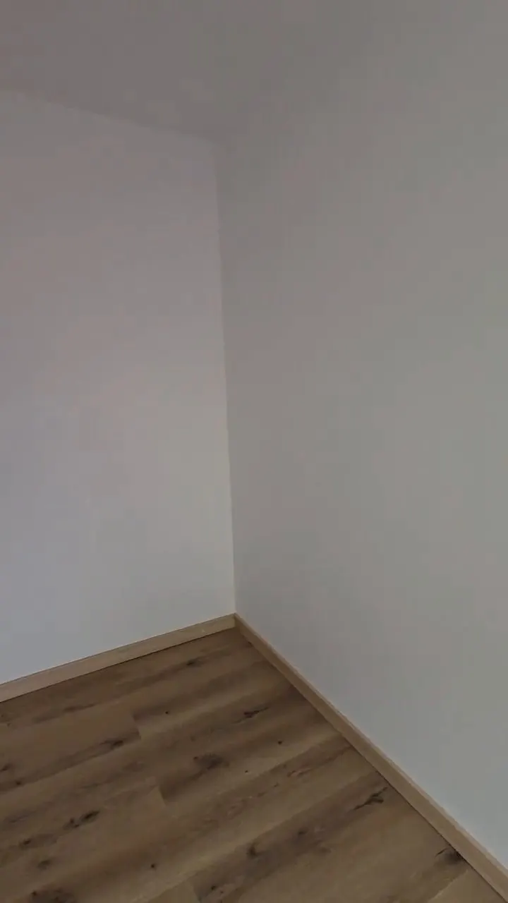 Quartos pintados com pavimento flutuante